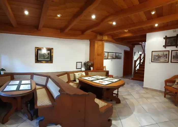 Toelgyes Apartment
