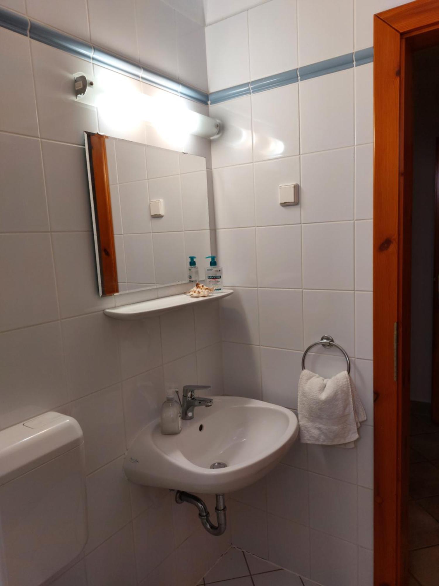 Toelgyes Apartment *